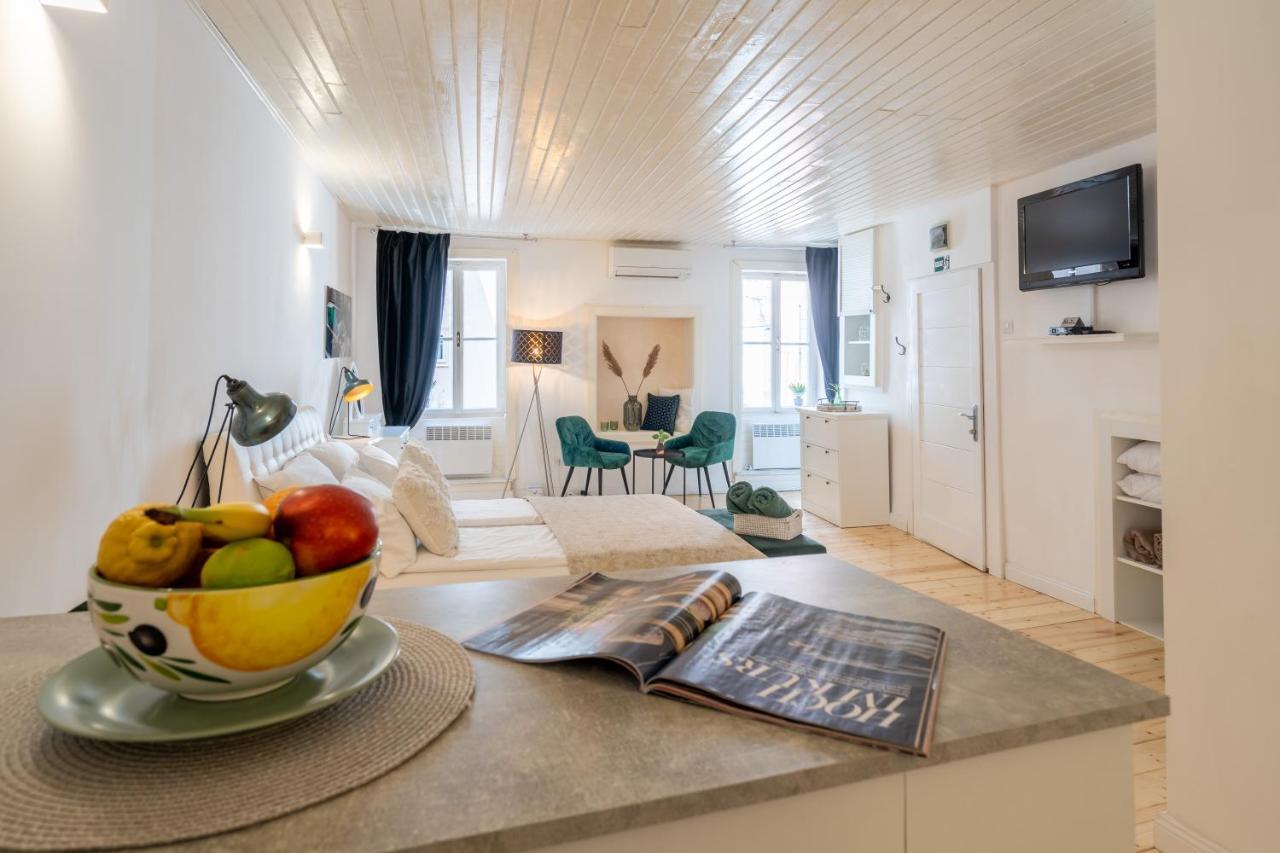 Casanoa Old Town Rovinj Apartment Ngoại thất bức ảnh